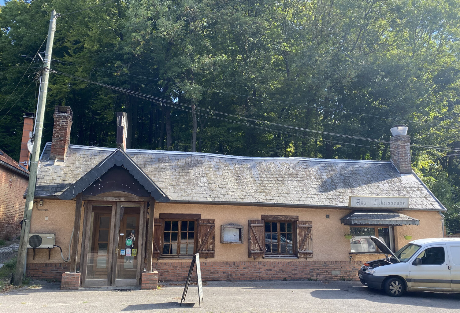 Bien situé à Poix de Picardie — photo 1