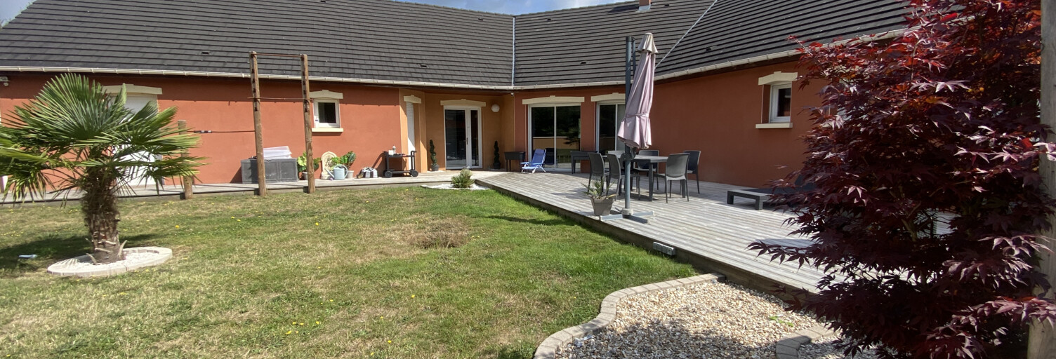 Maison 14 Pièces 351 m² à vendre à Forges-les-Eaux (76440)