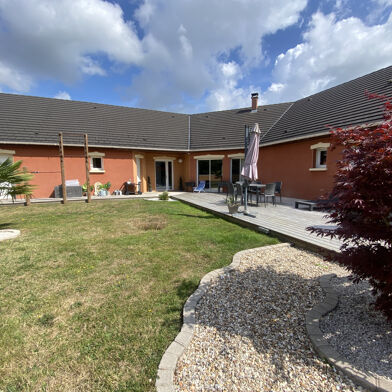 Maison 14 pièces 410000 €