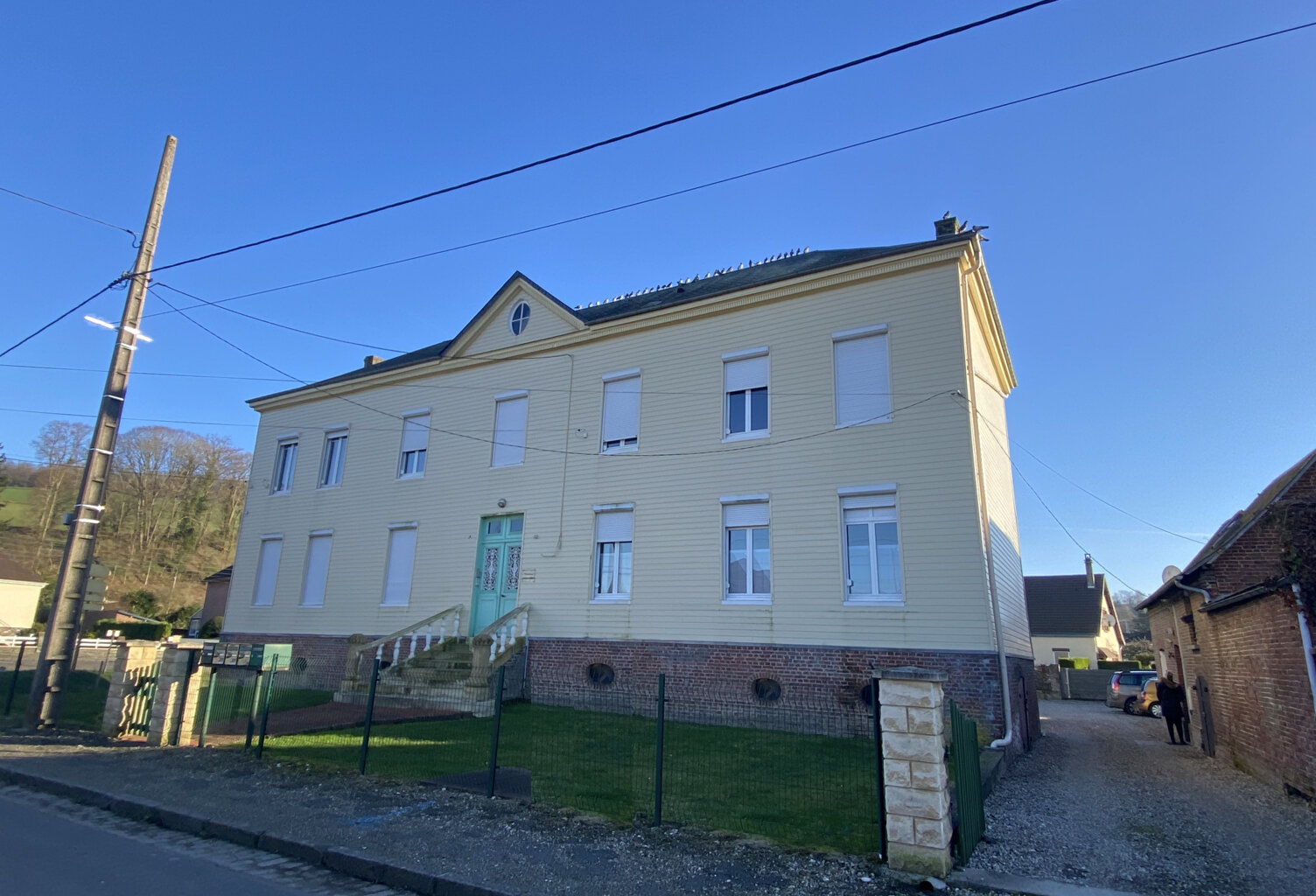Ensemble immobilier locatif — photo 1