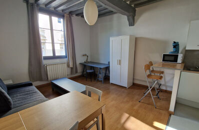 location appartement 543 € CC /mois à proximité de Roumare (76480)