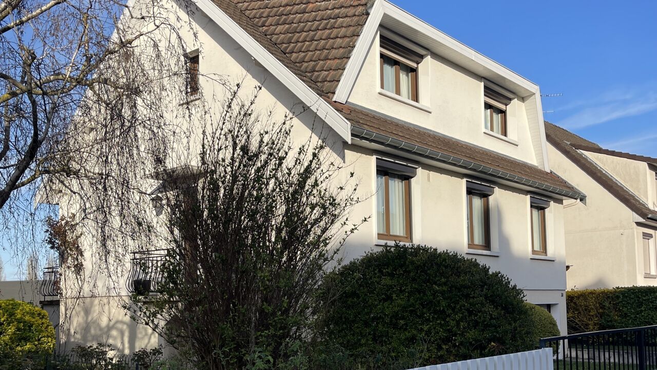 maison 9 pièces 145 m2 à vendre à Tinqueux (51430)