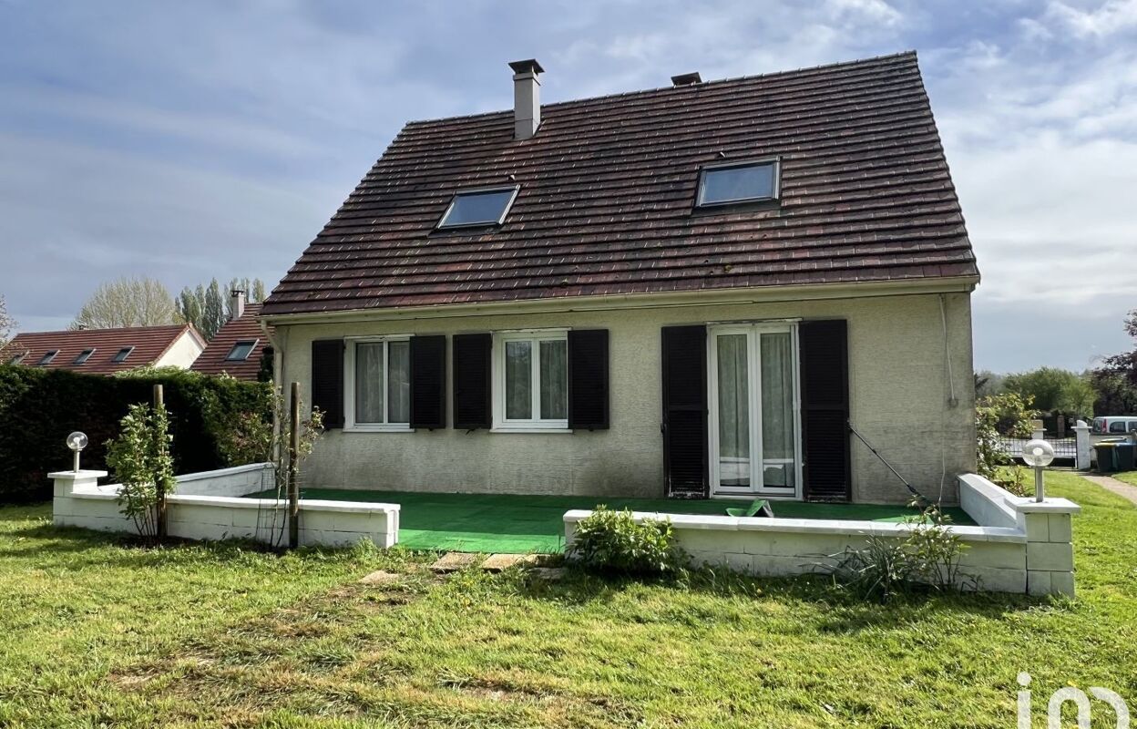 maison 5 pièces 103 m2 à vendre à Chaumont-en-Vexin (60240)