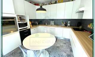 Maison 8 Pièces 300 m² à vendre à Orange (84100)