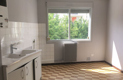 location appartement 728 € CC /mois à proximité de Vaulx-en-Velin (69120)
