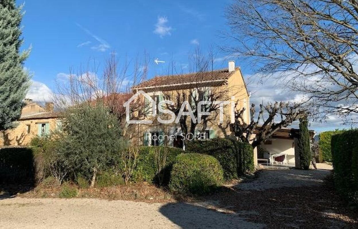 maison 10 pièces 224 m2 à vendre à Carpentras (84200)