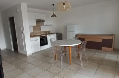 location appartement 558 € CC /mois à proximité de Sébazac-Concourès (12740)