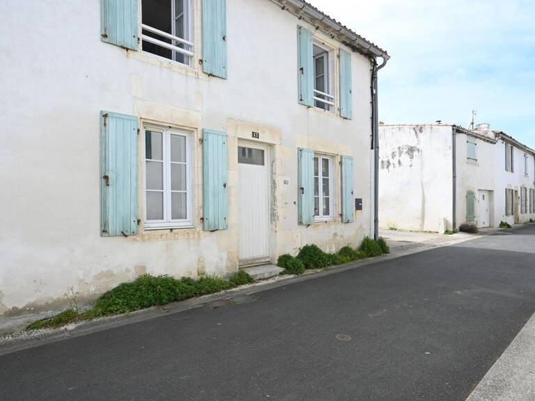 Maison Typique Rétaise À Vendre Centre village Saint-Clément des Baleines — photo 1