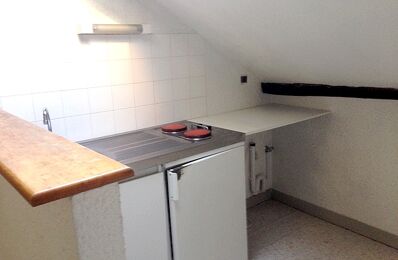 location appartement 420 € CC /mois à proximité de Saint-Genès-Champanelle (63122)