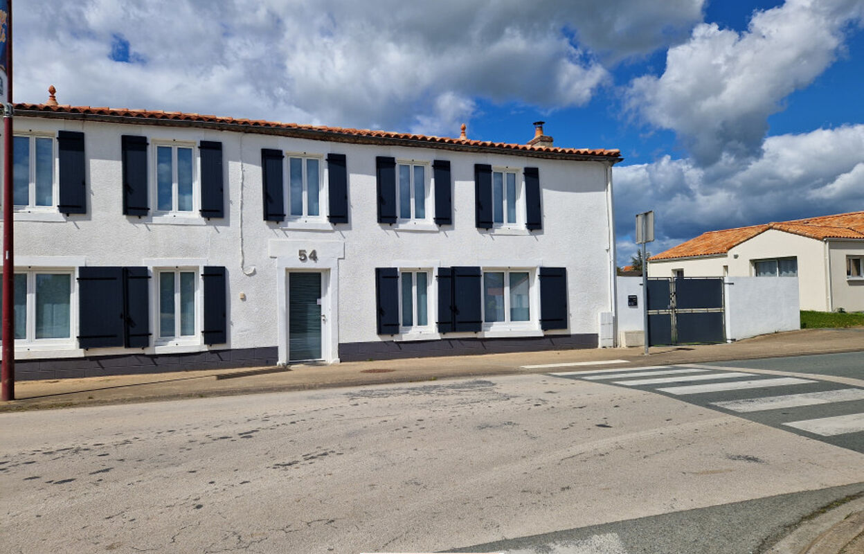 maison 5 pièces 160 m2 à vendre à Saint-Prouant (85110)
