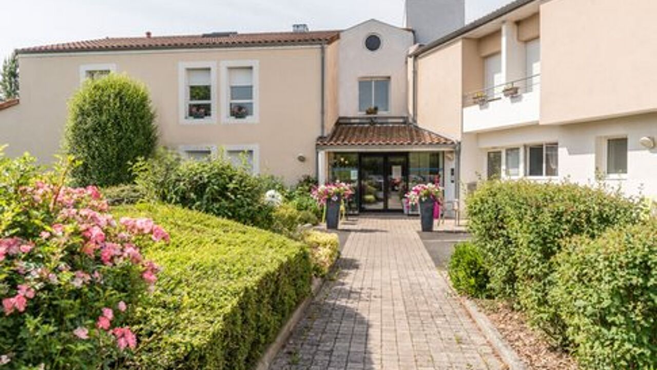 appartement 1 pièces 23 m2 à vendre à Lathus-Saint-Rémy (86390)