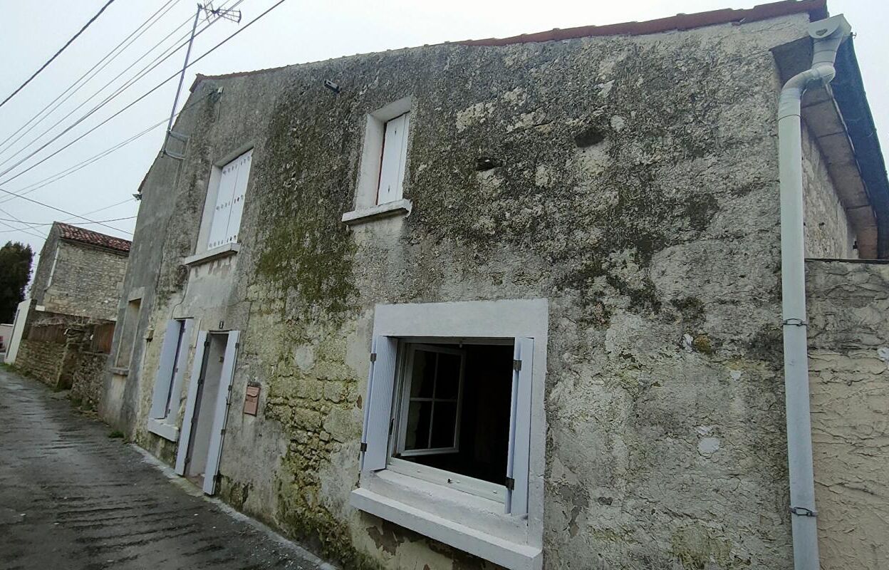 maison 4 pièces 80 m2 à vendre à Fontenay-le-Comte (85200)