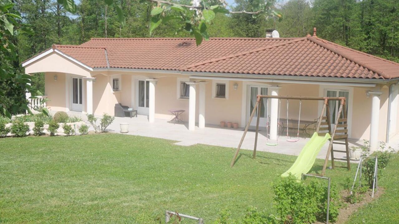 maison 6 pièces 140 m2 à vendre à Chassagny (69700)