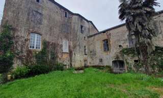 Maison 10 Pièces 350 m² à vendre à Puy-l'Évêque (46700)