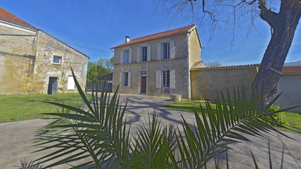 maison 3 pièces 90 m2 à vendre à Corme-Écluse (17600)
