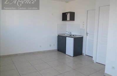 location appartement 422 € CC /mois à proximité de Collias (30210)