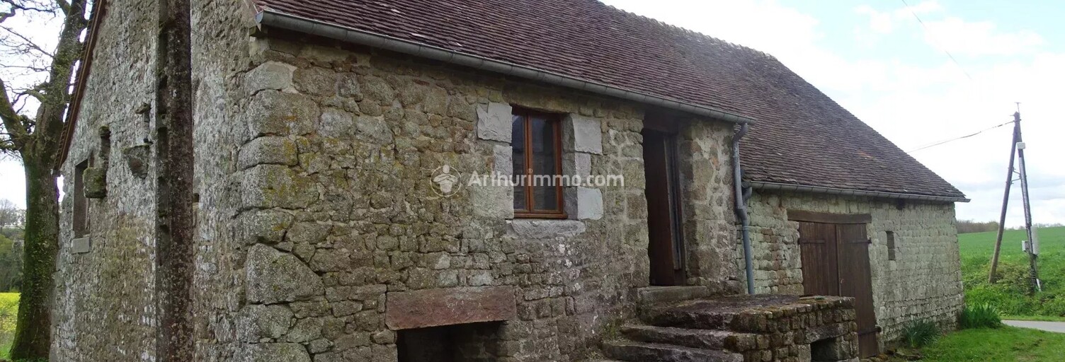 Maison  136 m² à vendre à Champsecret (61700)