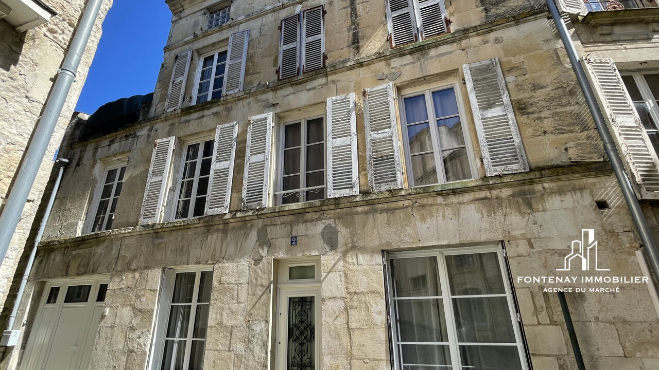 maison 5 pièces 123 m2 à vendre à Fontenay-le-Comte (85200)