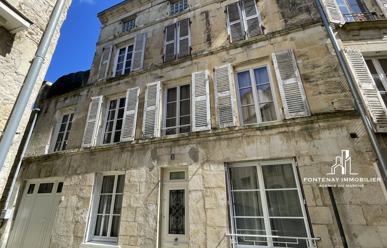 maison 5 pièces 123 m2 à vendre à Fontenay-le-Comte (85200)