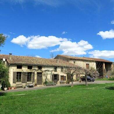 Maison 6 pièces 495000 €