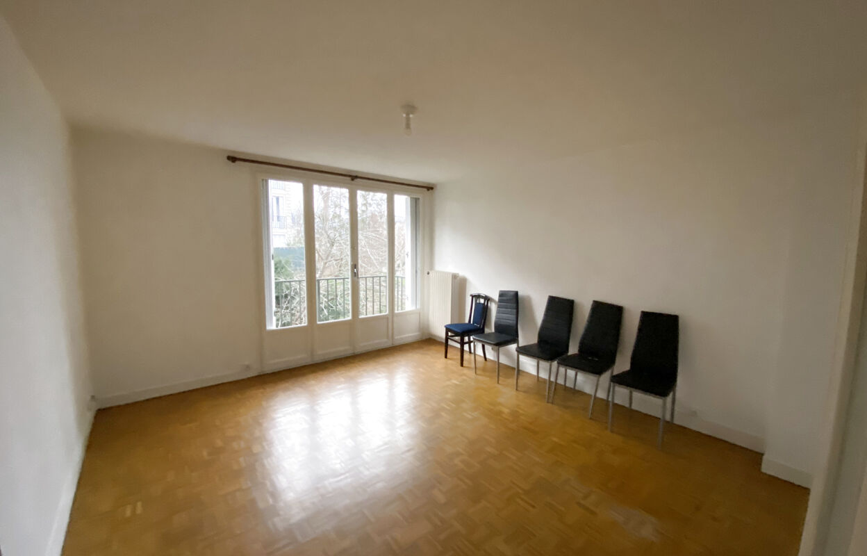 appartement 3 pièces 64 m2 à vendre à Chantilly (60500)