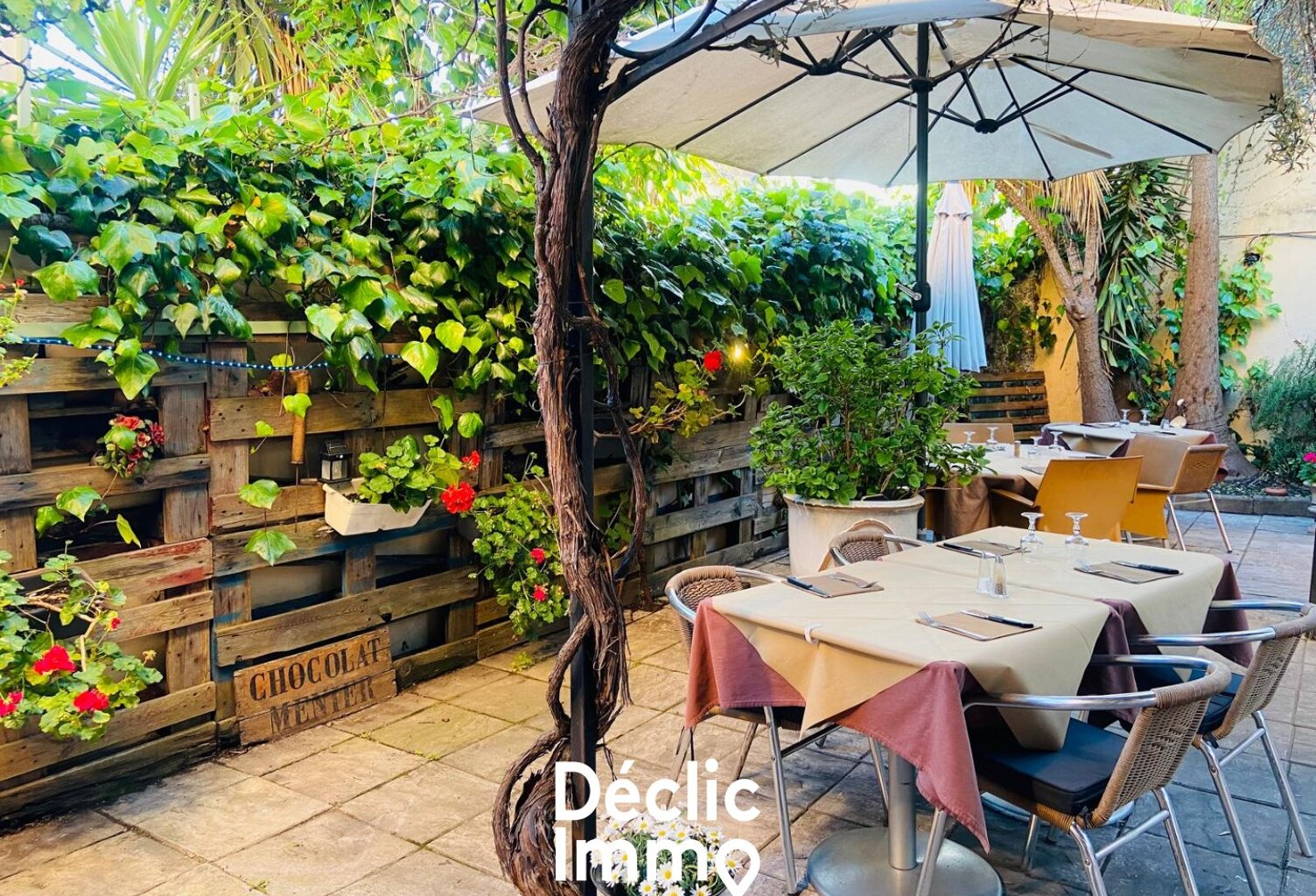 DROIT AU BAIL - RESTAURANT AVEC TERRASSE DE 130 M2 — photo 1