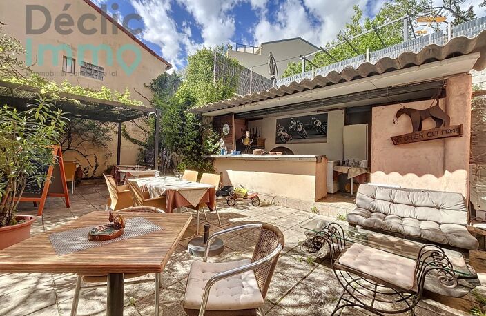 DROIT AU BAIL - RESTAURANT AVEC TERRASSE DE 130 M2 — photo 3