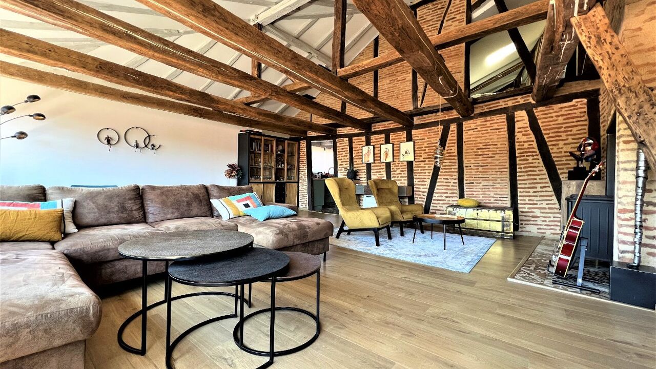 maison 14 pièces 360 m2 à vendre à Figeac (46100)