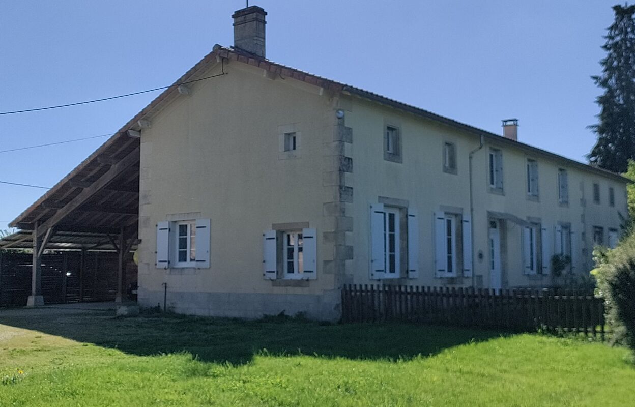 maison 6 pièces 167 m2 à vendre à Sompt (79110)