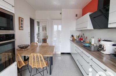 vente appartement 286 000 € à proximité de Saint-Julien-les-Villas (10800)