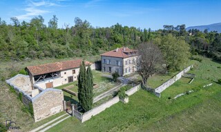 Maison 6 Pièces 350 m² à vendre à Romans-sur-Isère (26100)