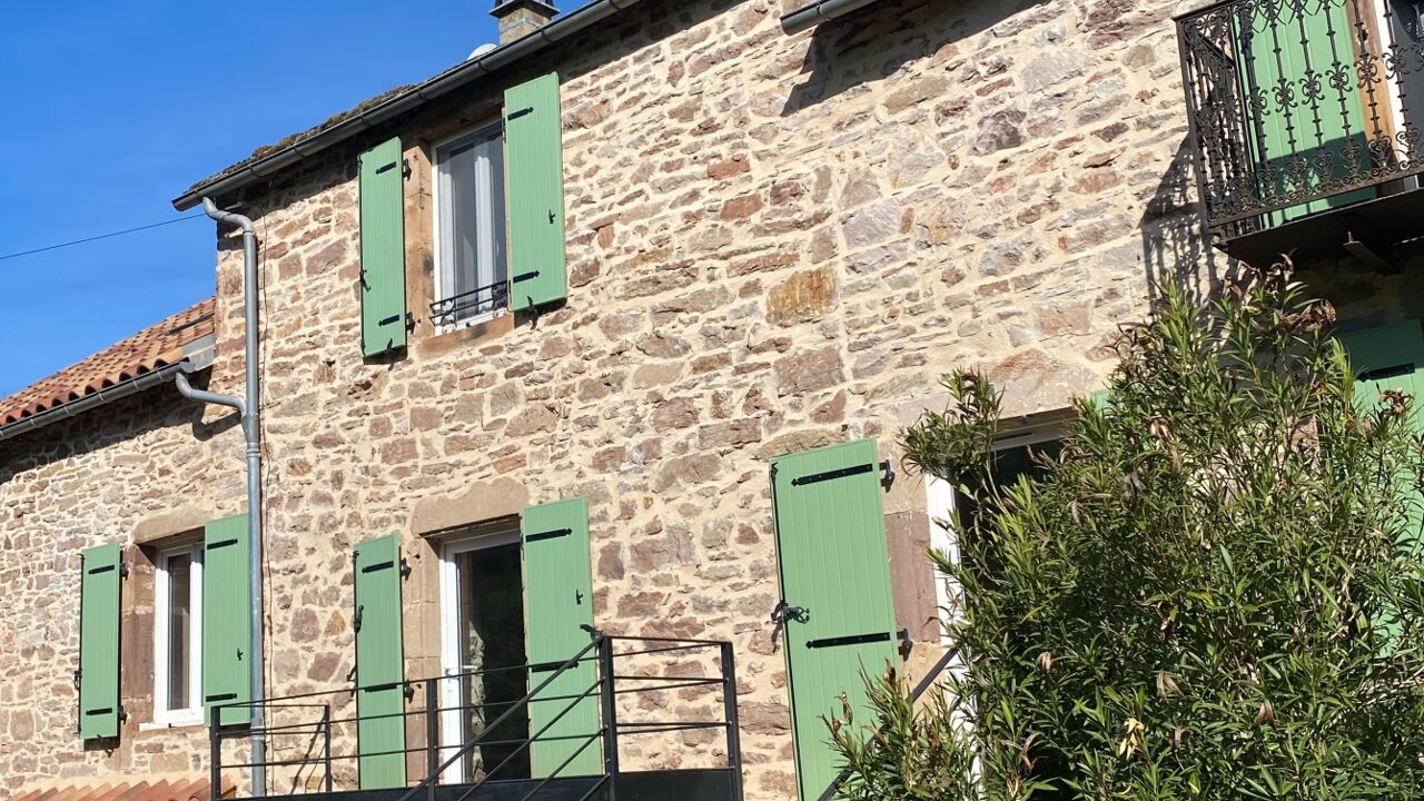 maison 9 pièces 166 m2 à vendre à Laval-Roquecezière (12380)