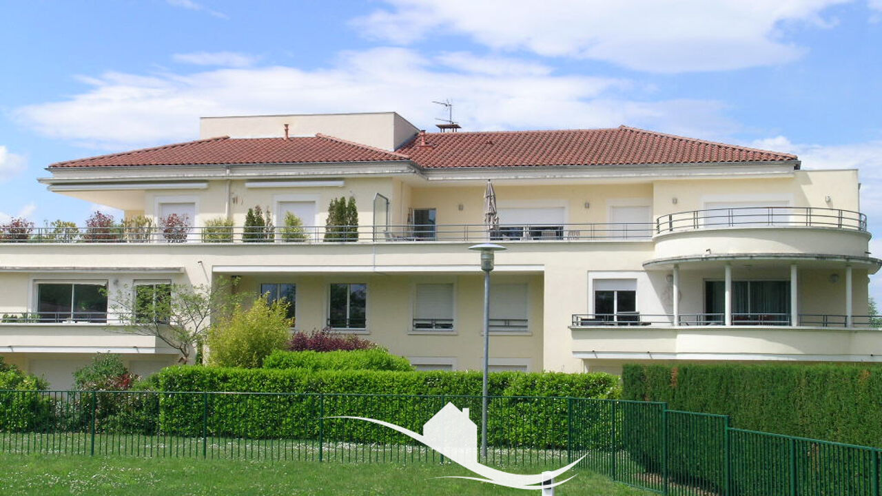 appartement 4 pièces 119 m2 à louer à Charbonnières-les-Bains (69260)
