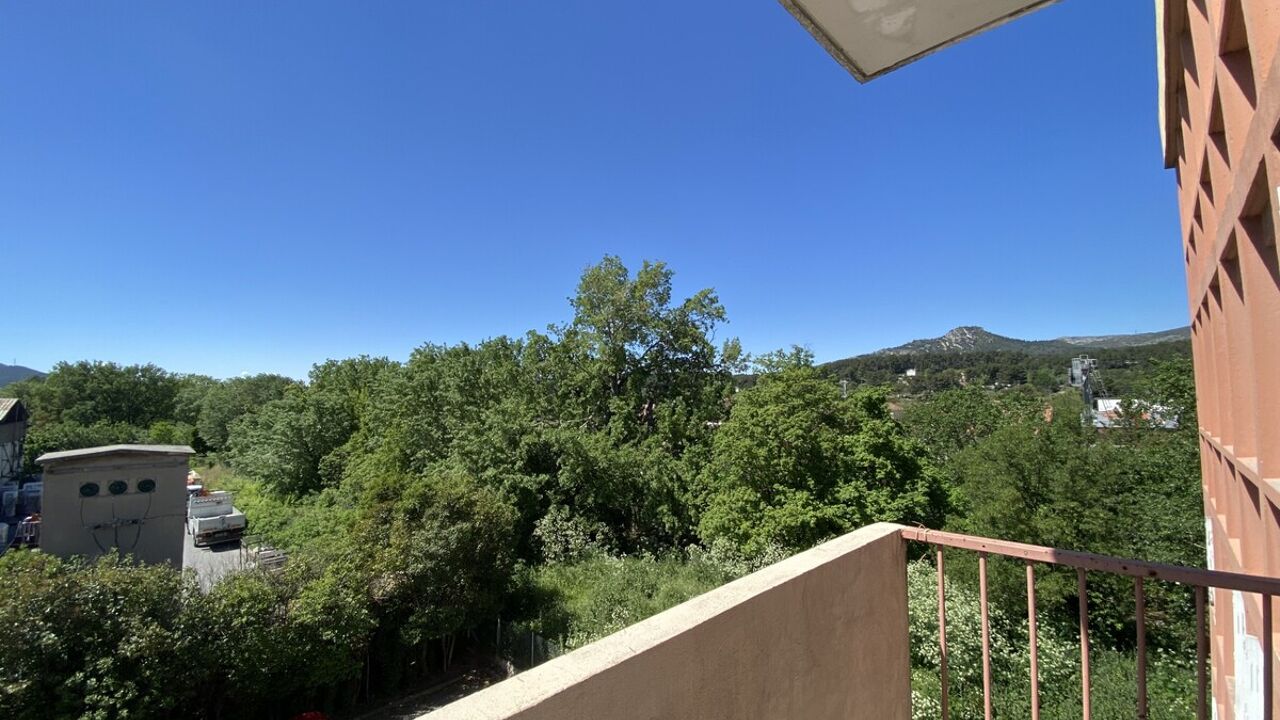 appartement 2 pièces 41 m2 à louer à Aubagne (13400)