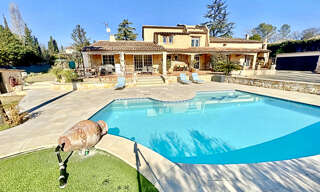 Maison 8 Pièces 250 m² à vendre à Mouans-Sartoux (06370)