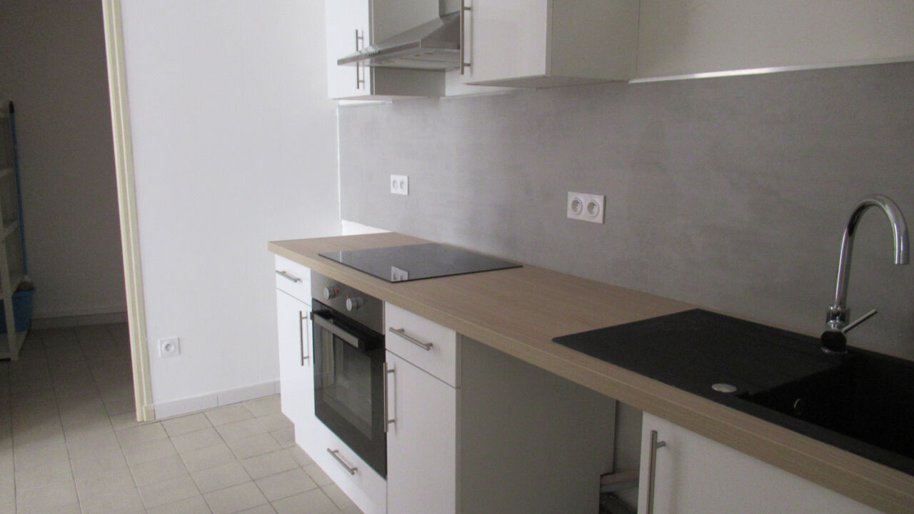appartement 3 pièces 90 m2 à louer à Castelnaudary (11400)