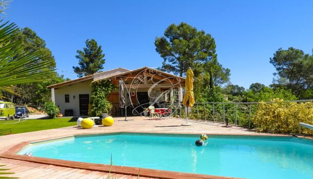 Villa / Maison 8 pièces  à vendre Flayosc 83780