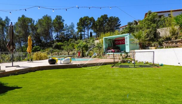 Villa / Maison 8 pièces  à vendre Flayosc 83780