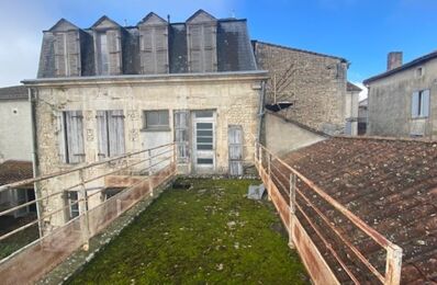 vente immeuble 80 000 € à proximité de Réaux-sur-Trèfle (17500)