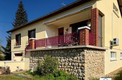 vente maison 231 000 € à proximité de Savigné-sous-le-Lude (72800)