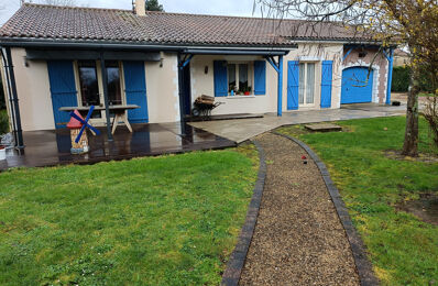 vente maison 160 000 € à proximité de Saint-Georges-de-Noisné (79400)