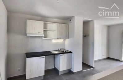 location appartement 735 € CC /mois à proximité de Béziers (34500)