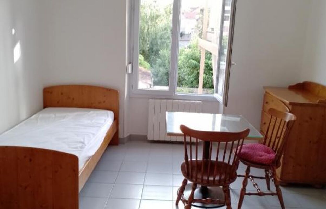 appartement 1 pièces 19 m2 à louer à Montluçon (03100)