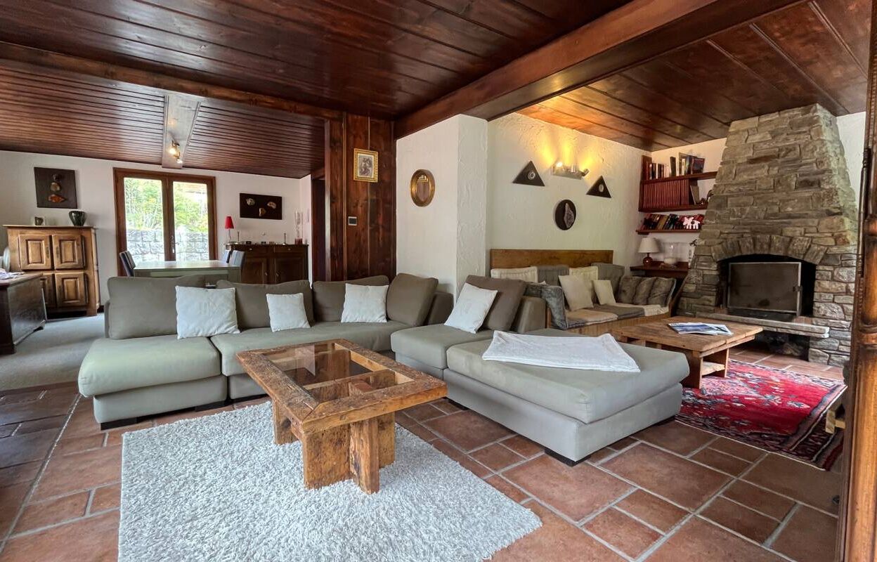 maison 6 pièces 126 m2 à vendre à Chamonix-Mont-Blanc (74400)