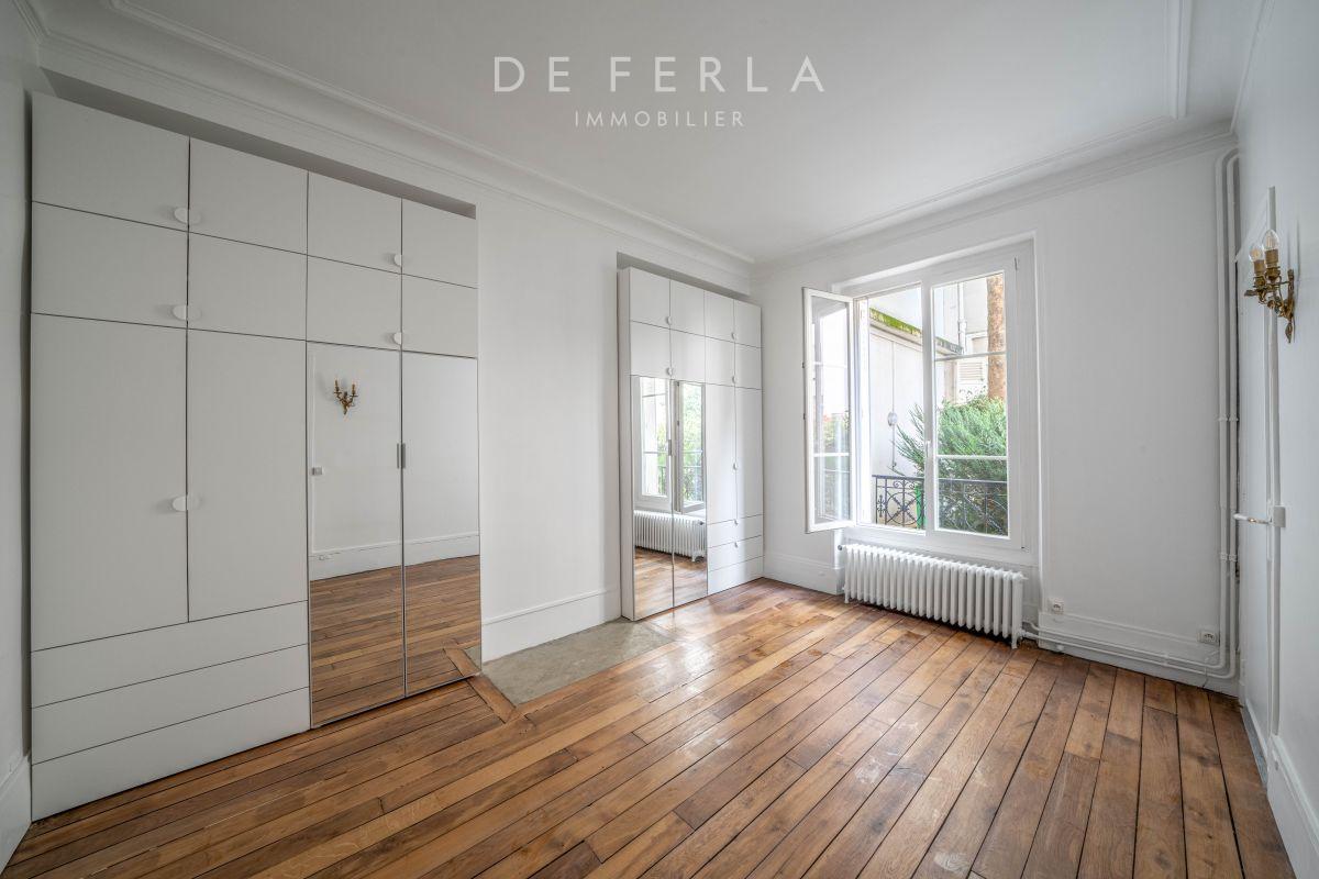 Appartement a louer paris-15e-arrondissement - 5 pièce(s) - 106 m2 - Surfyn