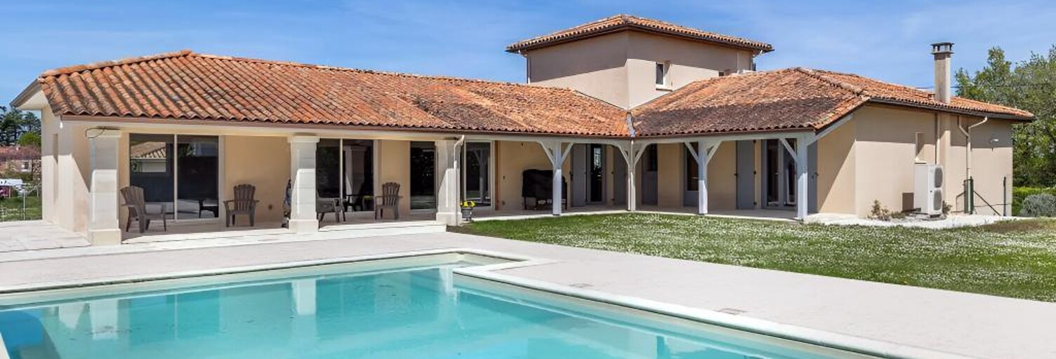 Maison 7 Pièces 234 m² à vendre à Orival (16210)