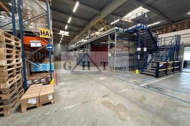 Local industriel  21667 €