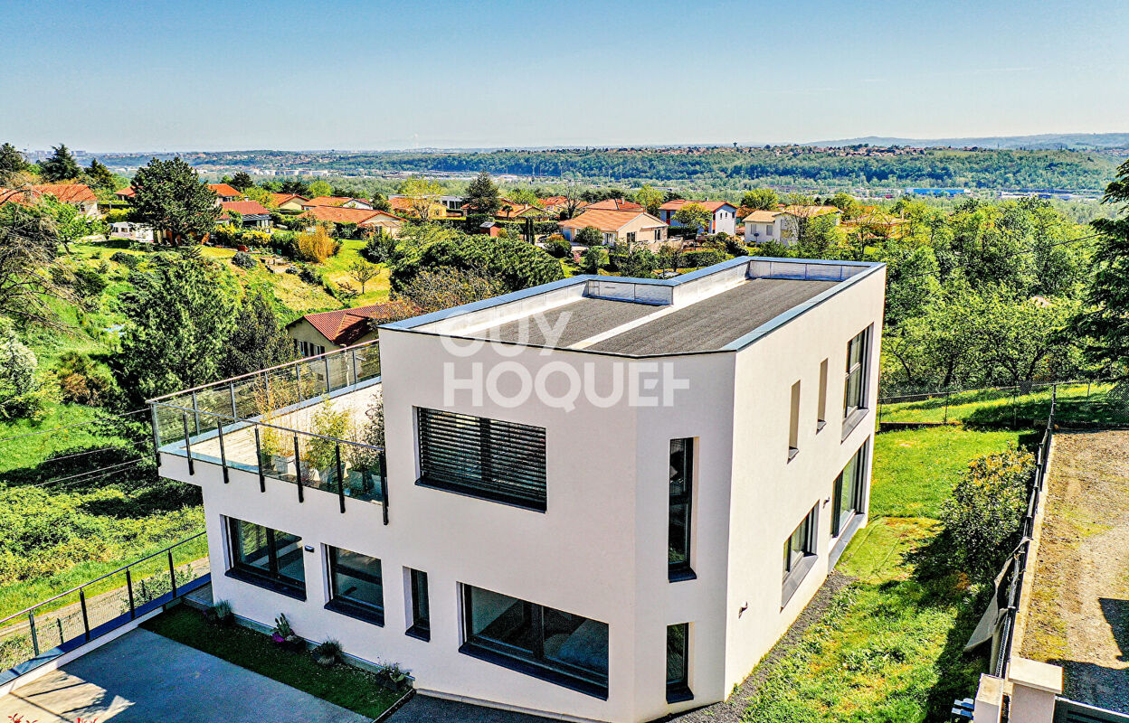 maison 6 pièces 176 m2 à vendre à Vernaison (69390)