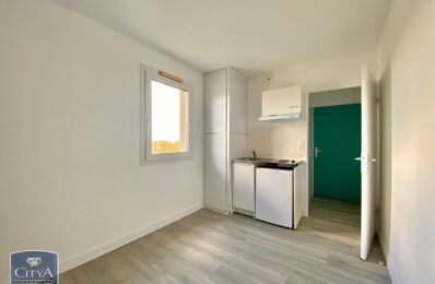 location appartement 278 € CC /mois à proximité de Saint-Cyr-sur-Loire (37540)