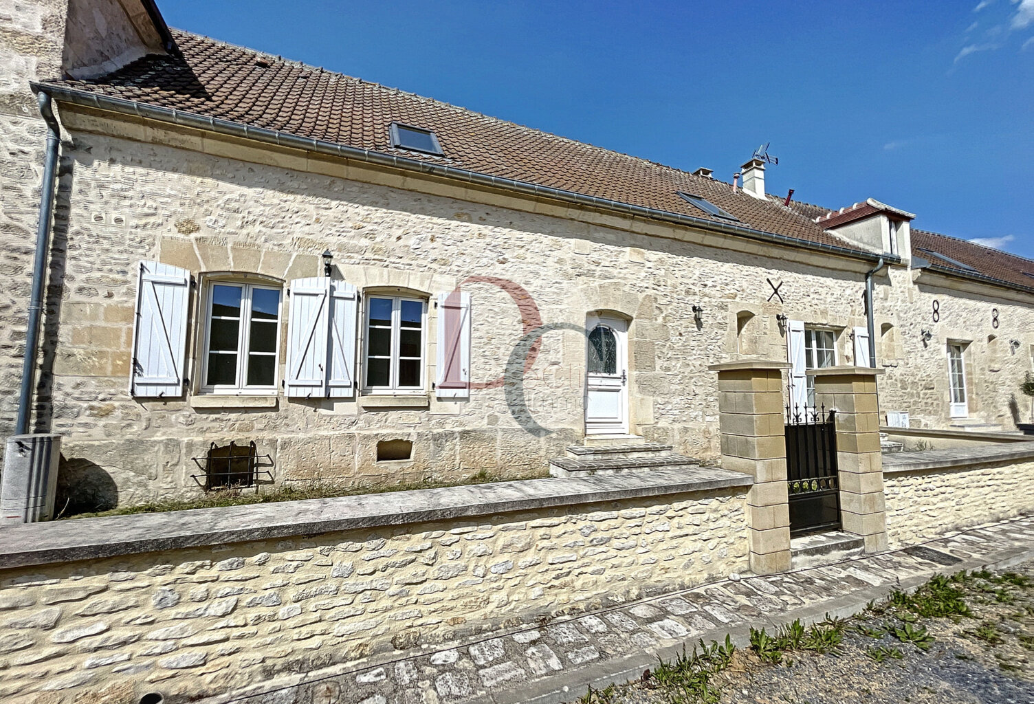 Maison en pierre NEUVE 3 chambres - séjour 53m2 — photo 1